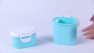 kotak susu atau snack