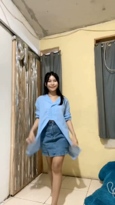 Trendly atasan wanita Bona blouse stripe Hoppy Kemeja stripe wanita motif salur