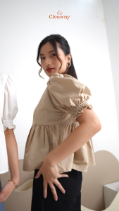 Clouwny Una Square Blouse Top Korea Atasan Wanita