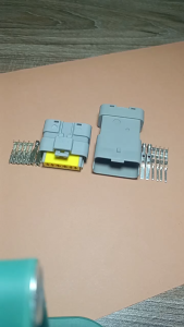 Giắc nối 6 chân các loại dùng cho ô tô xe máy máy móc thiết bị điện