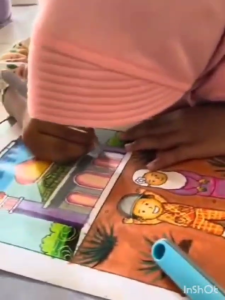 50 lembar mewarnai free pensil warna TOKO QIRTOS