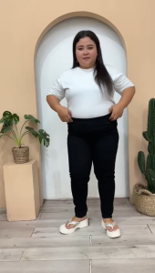 Celana Jeans Wanita Pinggang Karet & Model Ice Blue