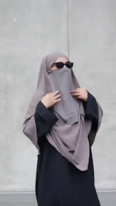 Jilbab Hijab Kerudung Bergo Instan French Khimar Syari Yora Crinkle Airflow Jumbo Free Cadar Tali Muslim