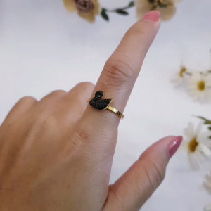 Cincin Angsa Titanium Permata Hitam Xds678