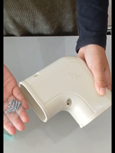 รางครอบท่อแอร์ "งอโค้ง 90องศา" TK75 TOTO