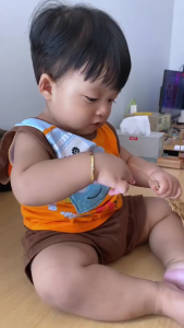 Gelang Ukir Nama Logam Kuningan: Desain Unik & Anti Karat