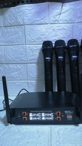 TRIDENT TR-4500 VHF WIRELESS MICROPHONE 4PCS MICROPHONES