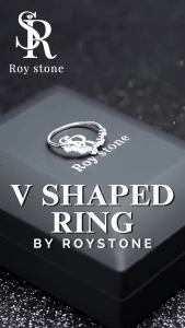 RoyStone - Cincin Wanita Moissanite Perhiasan Original Lapis Emas - V Shaped Ring