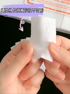 แผ่นสำลีทำเล็บ สำหรับเช็ดเล็บ ไร้ขน พ้าหนา 500ชิ้น เก็บเงินปลายทาง!