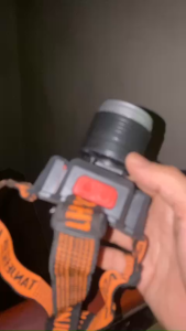 ĐÈN PIN SIÊU SÁNG T27 TENJE THẾ HỆ MỚI NHẤT 2024 CÓ CẢM BIẾN( LOẠI 2 PIN )