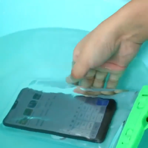 Universal Waterproof Phone Casing Cartoon Waterproof Swimming Pouch Underwater Phone Casing Pouch