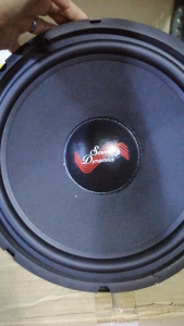 CROWN PROFESSIONAL HW-1240 WOOFER: Original Crown Speaker