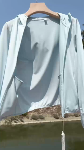 Upf50+ เสื้อแจ็กเก็ตกันแดด ผ้าเรยอน ยืดหยุ่น ระบายอากาศ ป้องกันรังสียูวี แฟชั่นฤดูร้อน สําหรับผู้ชาย และผู้หญิง