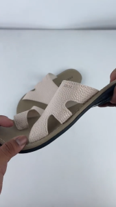 Sandal Jepit Wanita Papirut Motif Kulit Jeruk Sol Karet Avenlee Clea