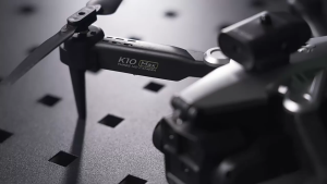 K10MAX UAV Menghindari Rintangan Pesawat Remote Control Aliran Optik Melayang Tiga Lensa Fotografi Udara Definisi Tinggi Quadcopter