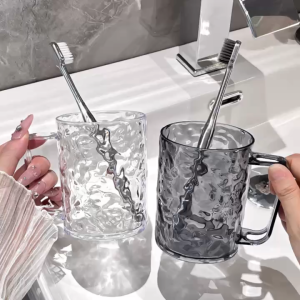 แก้วพลาสติก แก้วแปรงฟัน ถ้วยน้ำพลาสติก แก้วบ้วนน้ำ แก้วใส แก้วน้ำใส่แแปรงฟัน เก็บแปรงสีฟัน มี 3 สี