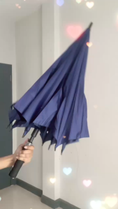 ร่ม ร่มกันยูวี ร่มกันแดด และกันฝน ร่มกันแดด โครงร่มกันแดดเป็นสแตนเลส ด้ามจับแข็งแรง ทนทาน มันใช้ได้ทุกวันที่มีแดดและฝนตก