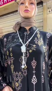 Gamis Premium Elegan Motif Floral Panjang dengan Kerah Crew - Bahan Sutra Premium