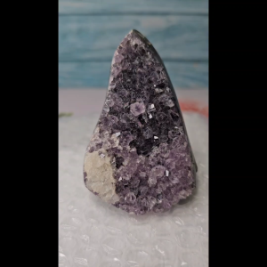 CrystaLuver PVH 44 Natural Amethyst Crystal Geode.