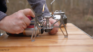 FIREMAPLE Trident Foldable Portable Butane Stove