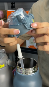 กระบอกน้ำเก็บอุณหภูมิ ขวดน้ำเก็บความเย็น สเตนเลส316 ความจุ 2ลิตร 2000ml กระติกน้ำสแตนเลส เก็บน้ำร้อน/เย็น เก็บอุณหภูมิได้ยาวนาน แก้วเก็บความเย็น