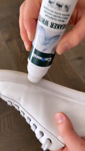 Tẩy ố đế giày sneaker thương hiệu Colloni 100m Made in Germany