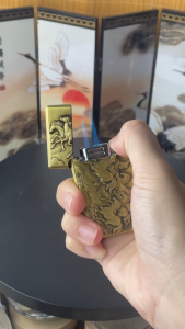 HCM Bật Lửa Khè Xài Gas 2 Tia Hình Khắc Nổi Các Kiểu