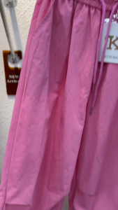 กางเกงวอมผ้าไนลอน ทรงฮิต ผ้าลื่นๆใส่สบาย