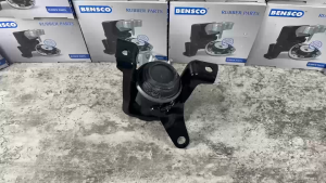 ENGINE MOUNTING DUDUKAN MONTING MESIN RH KANAN TOYOTA ATLIS 2000 2001 2002 2003 2004 2005 2006 12305-0D061 ORIGINAL MERK BENSCO MADE IN GERMANY