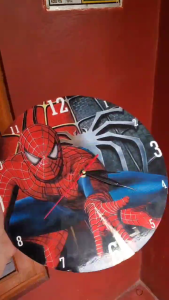 Jam Dinding Spiderman 2