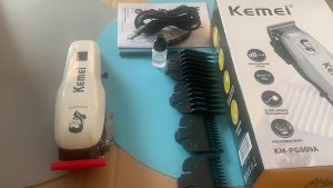 Mesin Cukur Rambut Listrik – Hair Clipper Professional Rechargeable