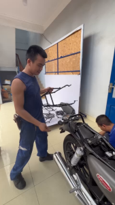 Baga CB350 cảng sau gắn cùng với tay dắt zin của xe dành cho Honda CB350 Chính Hãng MBIKER