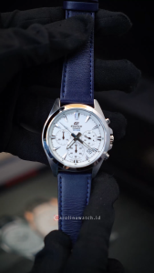 Jam Tangan Pria Casio Edifice Chronograph EFV-630L-7A White Dial Blue Leather Strap