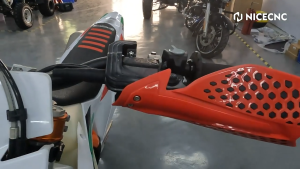 22มม. มอเตอร์ไซค์มือการ์ดแฮนด์บาร์คลุมมือเหมาะสำหรับ ATV ดิร์ทไบค์ มอเตอร์ไซค์ .วัสดุคุณภาพสูง  ทนทาน กันลม ป้องกันการชนกัน.