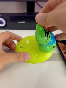 Cute Frog Mobile Phone Holder Hands-free Convenience Desktop Decoration Phone Holder Phone Accessories