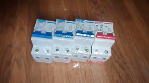 【Fast Delivery】DC AC Circuit Breaker 2 Pole Double MCB Solar PV Amp Circuit Breaker For Terminal Power Distribution