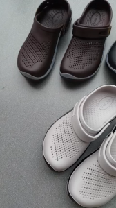 dép bít mủi (form rộng đặt lùi size) chất liệu nhựa mềm mang êm chân thông thoáng size từ 35-42.