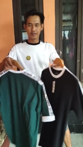 Kaos Stripe Bahu Putih Pria Dewasa - Baju Putih Premium Katun Tebal Adem