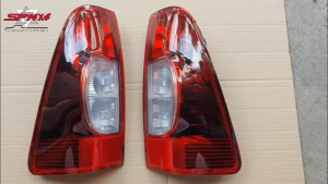 ไฟท้าย อีซูซุ ดีแมกซ์ 2007 ข้างซ้าย หลังดํา ยี่ห้อ AA