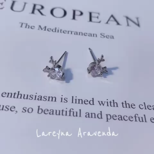 Lareyna Aravenda Anting Wanita Silver S925 Deer Diamond Earrings AT019