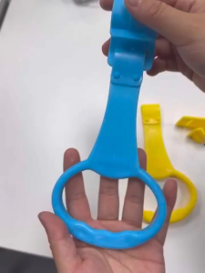 1Pc Pull Ring for Playpen Baby Crib Hooks Bed Rings Hooks Baby Rings Babies Toys Pendants General Use Hooks