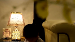 โคมไฟตั้งโต๊ะ LED ด้วยการอ่านหนังสือ ไฟห้องนอน มินิมอล และ ดีไซน์ทันสมัย คุณสมบัติของคุณ ปรับความสว่างได้