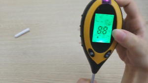 [จัดส่งที่รวดเร็ว]4IN1 TQ-96 เครื่องวัดค่า PH ในดิน Digital หน้าจอLCD ค่ากรดด่างความชื้นอุณหภูมิความเข้มแสง