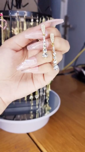 Bông tai giọt nước đính đá sành điệu đáng yêu - hoa tai nữ cá tính ngầu bông tai nữ học sinh bông tai nữ dài tua rua bông tai đẹp YM584 phụ kiện nữ trang sức đi tiệc  BSTKL - [NaLa Shop]