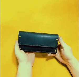 Túi Đeo Ngang Hông Cầm Tay Bằng Da Bò Thật Cho Điện Thoại iPhone Samsung Ngang 170x80x2.5cm