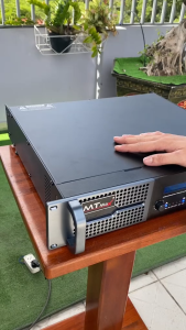 Cục Đẩy Sông Suất 32 Sò D3200 – Main Công Suất 2 Kênh Và 8 Tụ Đánh Được Loa Bass 25 Bass30 Dễ Dàng Sơn Tĩnh Điện 2 Quạt Tản Nhiệt Bảo Hành 12 Tháng