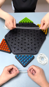 Geometry Chain Chess Puzzle Triangle Chess Desktop Game Rubber Band Training Family Interaction Exercise Thinking Toys Gifts