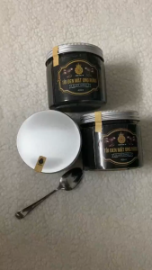 Tỏi Đen Cô Đơn Lý Sơn Ngâm Mật Ong Rừng- Vương Quốc Tỏi - hộp 400ml ngừa viên họng phòng cảm cúm tốt cho dạ dày tim mạch tăng sức đề kháng - thực phẩm vàng cho sức khoẻ