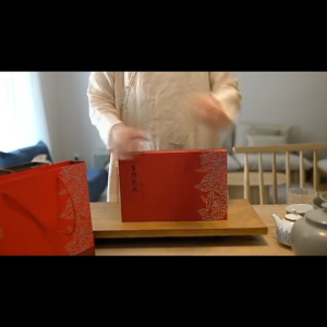 Yunnan Puer Health Dragon Pearl Flower Tea Gift Box 云南普洱养生龙珠花茶礼盒 (28pcs/颗)