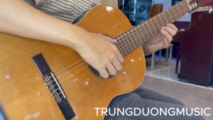 Đàn guitar Classic Tây Ban Nha Alhambra 1C tặng kèm bao đàn